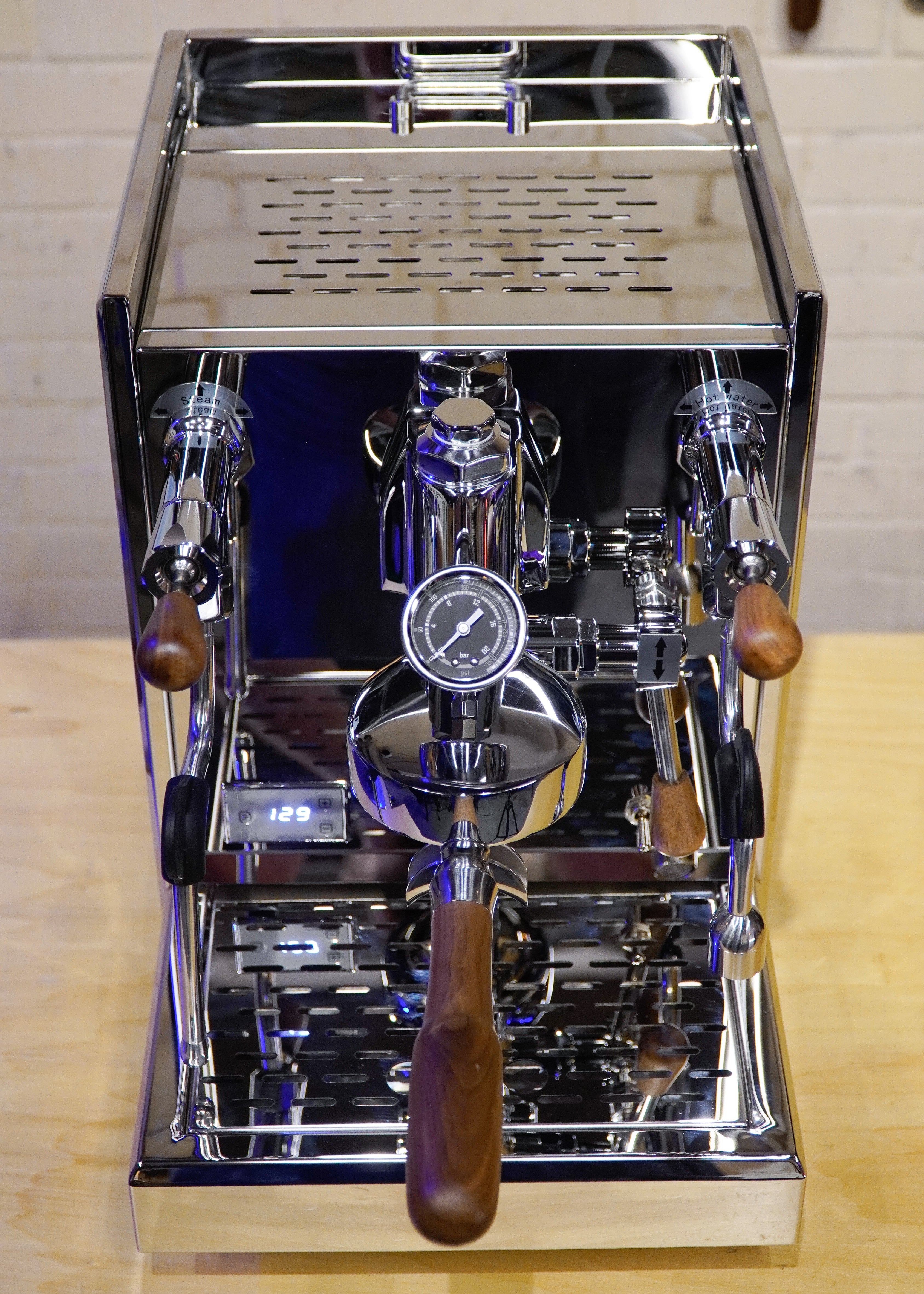 Turin Gallatin V HX Espresso Machine