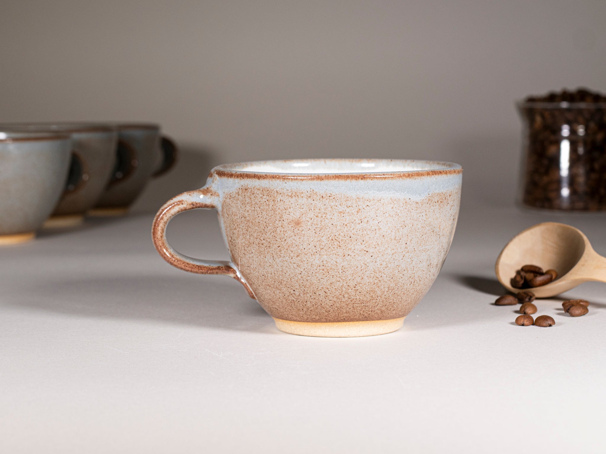 Spinware Latte Cup — Brown-Blue & White Stoneware (10–12 oz)