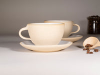 Spinware Latte Cup — Sandy & White Stoneware (10–12 oz)