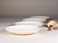 Spinware Latte Cup — Sandy & White Stoneware (10–12 oz)