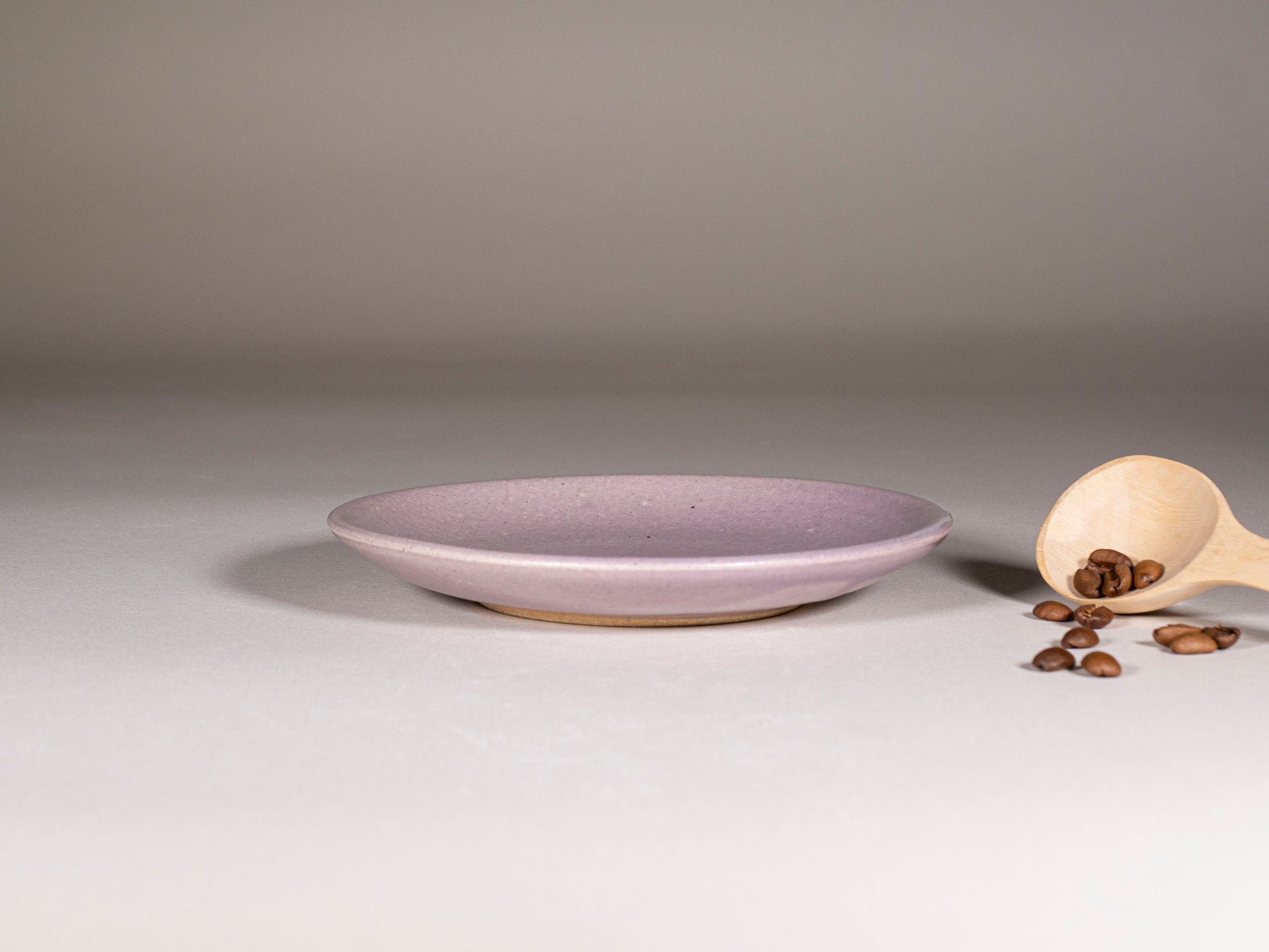 Spinware Latte Cup — Purple & White Stoneware (10–12 oz)