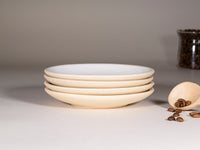 Spinware Latte Cup — Sandy & White Stoneware (10–12 oz)