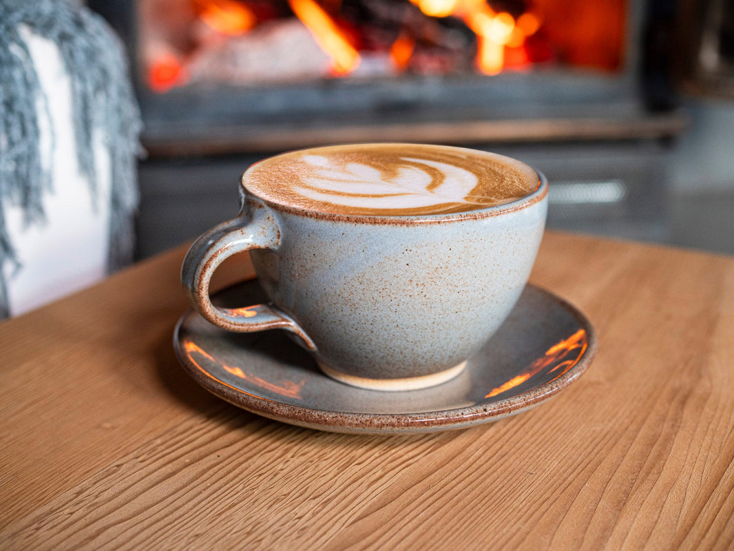 Spinware Latte Cup — Brown-Blue & White Stoneware (10–12 oz)